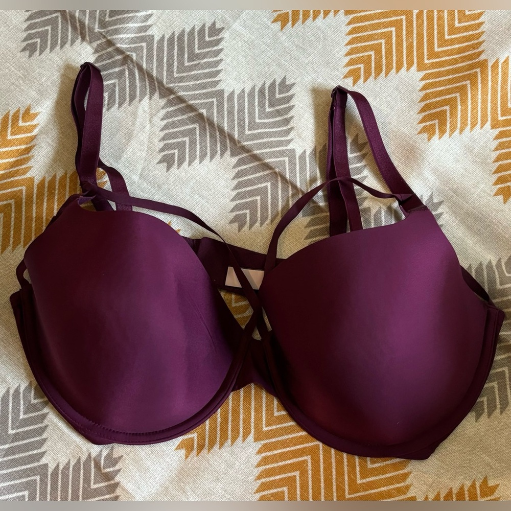 Victoria Secret Maroon Bra 38DD